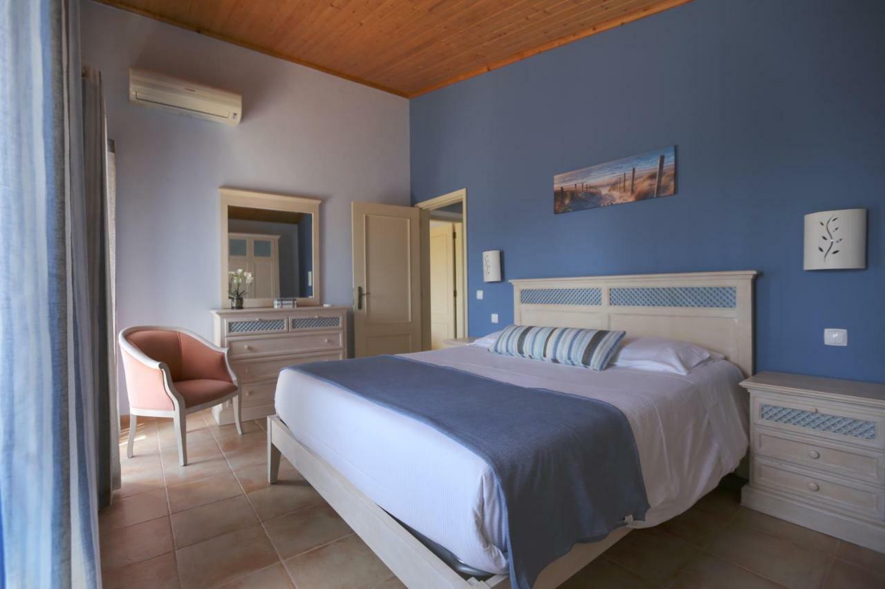 Quinta Do Pinheiro Manso - Holidays Villa - Marinha Beach Карвоейру Экстерьер фото