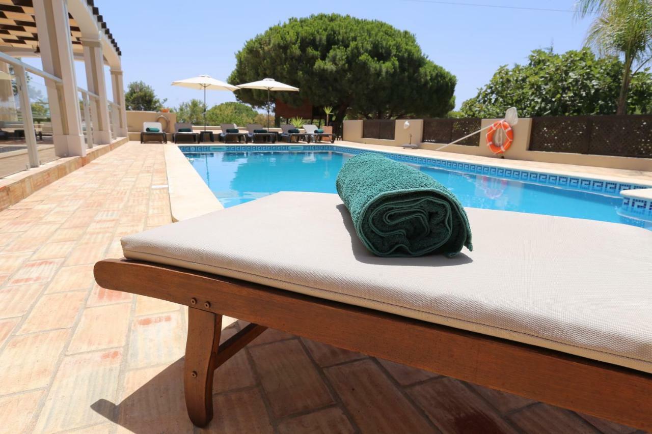 Quinta Do Pinheiro Manso - Holidays Villa - Marinha Beach Карвоейру Экстерьер фото